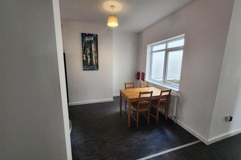 undefined, Montgomery Road, Manchester M13