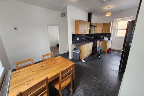 undefined, Montgomery Road, Manchester M13
