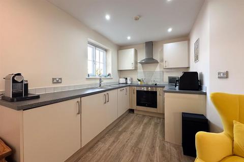 1 bedroom apartment for sale, Haslers Court, Haslers Mews Haslers Court, CM4