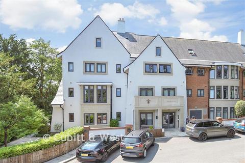 undefined, Fleur de Lis, Haywards Heath RH16