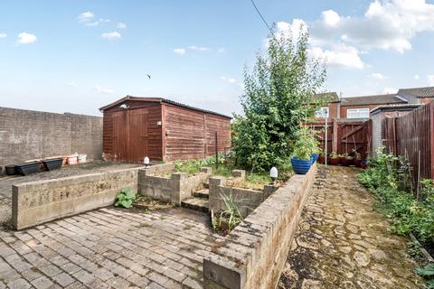 1 Farmers Close, Reading, RG2 8UQ