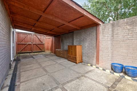 1 Farmers Close, Reading, RG2 8UQ