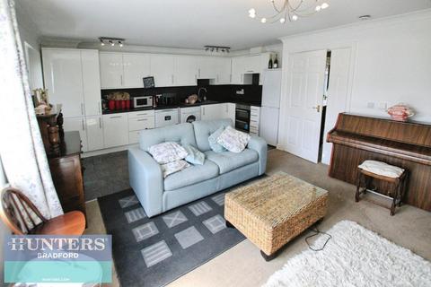 3 bedroom semi-detached bungalow for sale, 17, Pitty Beck View Allerton, Bradford, West Yorkshire, BD15 7YS