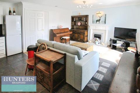 3 bedroom semi-detached bungalow for sale, 17, Pitty Beck View Allerton, Bradford, West Yorkshire, BD15 7YS