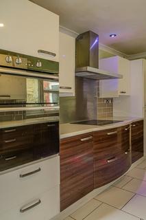 3 bedroom terraced house for sale, Pill Street, Penarth CF64