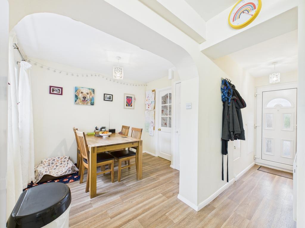 Dining room &amp; side hall