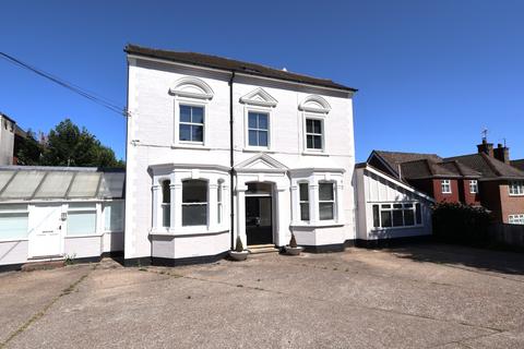 undefined, Woodlands, Haywards Heath RH16