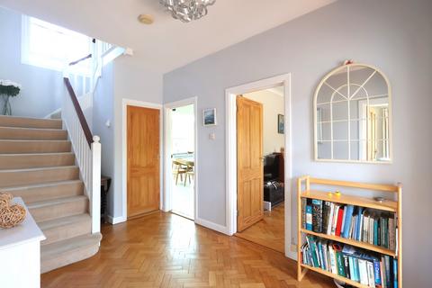 4 bedroom detached house for sale, Birch Close, Haywards Heath RH17
