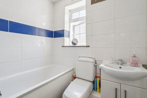 1, Blakeney House Wexham Street, Stoke Poges, Slough, SL3 6NN