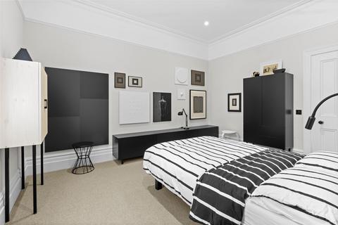 2 bedroom flat for sale, 21 Compton Street, Eastbourne