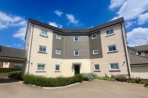 1 bedroom flat for sale, Davies Road, Longhedge, Salisbury