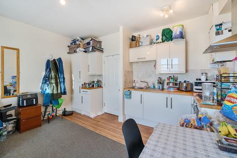 1 bedroom apartment for sale, High Street, Gloucestershire GL50