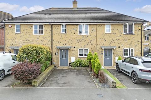 9 Leaf Hill Drive, Romford, RM3 7FA