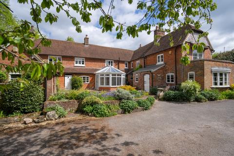 6 bedroom country house to rent, Hollow Lane, Wilton, Marlborough, Wiltshire, SN8