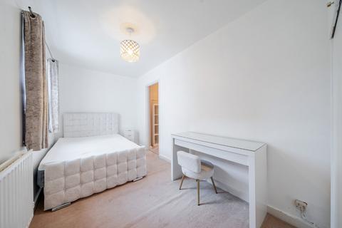 2 bedroom flat for sale, Westbourne Terrace, London, W2