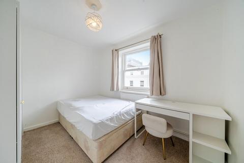 2 bedroom flat for sale, Westbourne Terrace, London, W2
