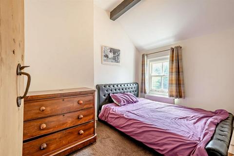 3 bedroom character property for sale, Oakham Road, Tilton On The Hill, Leicester