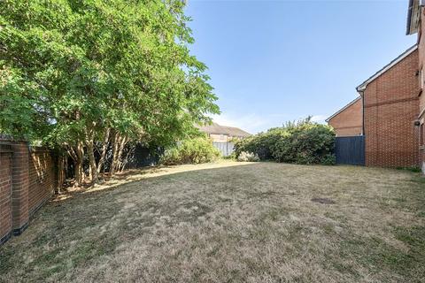 1 bedroom apartment for sale, Pearce Close, Mitcham CR4