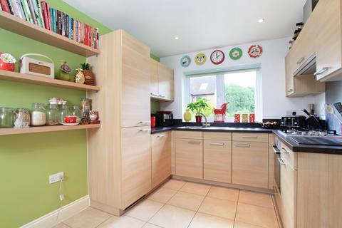 6 Broadview Close, Kings Worthy, Winchester, SO23 7FL