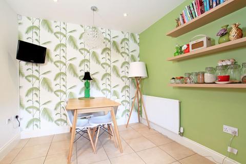 6 Broadview Close, Kings Worthy, Winchester, SO23 7FL