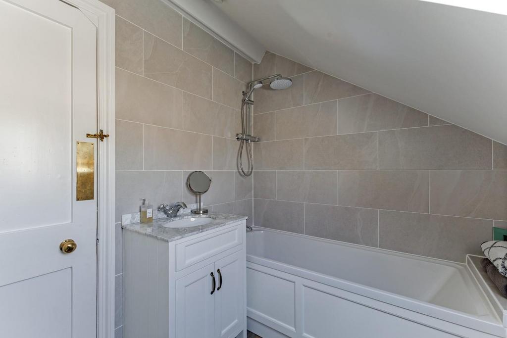 94420 Flat-3-Highmount-Shady (27).jpg