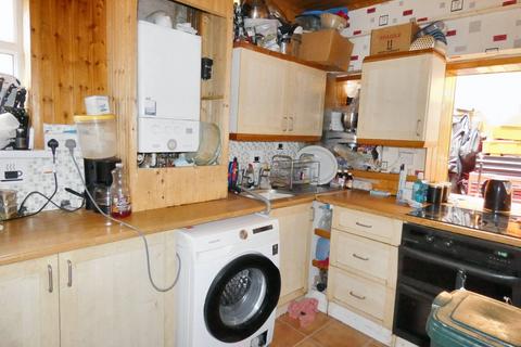 3 Deri Terrace, Tylorstown, Ferndale, CF43 3NB