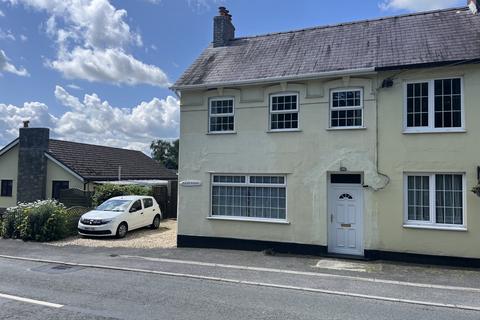 undefined, Llanwrda, Llanwrda, Carmarthenshire.