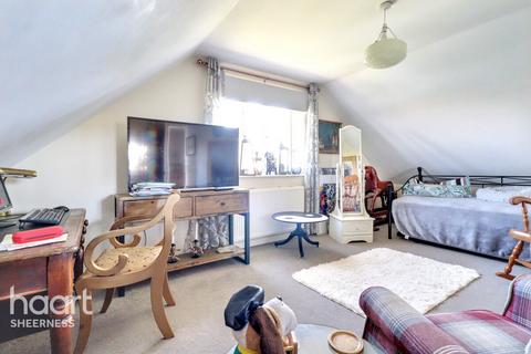 21a Danes Drive, Leysdown On Sea, Sheerness, ME12 4AJ