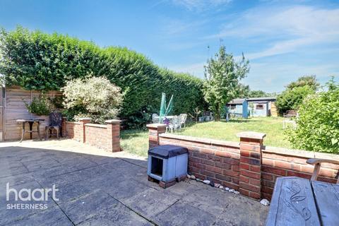 21a Danes Drive, Leysdown On Sea, Sheerness, ME12 4AJ