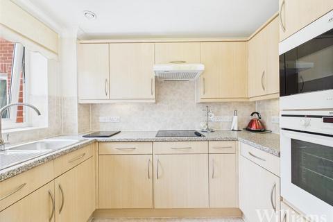 2 bedroom retirement property for sale, Croft Road, Aylesbury HP21