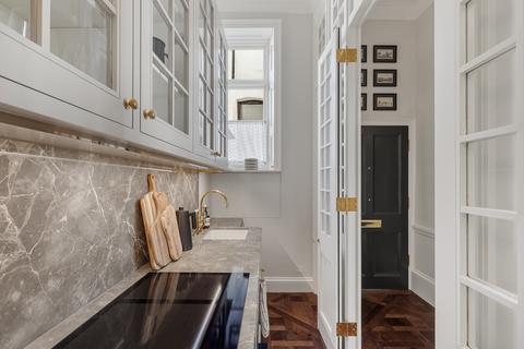 2 bedroom apartment for sale, Albany, London W1J