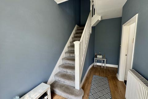 4 bedroom semi-detached house for sale, Dorchester Road, North Shore FY1