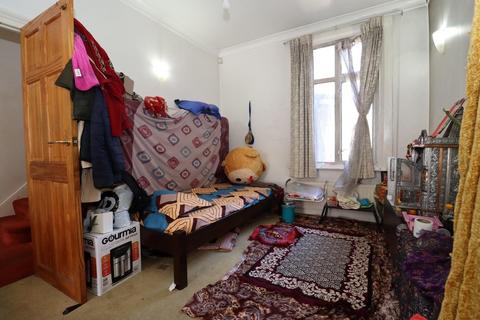 24 Sherwood Road, Harrow, HA2 8AR