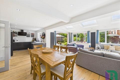4 bedroom detached house for sale, Holst Crescent, Milton Keynes MK7