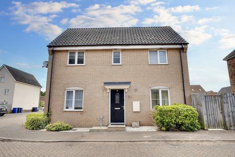 15 Aster Close, Red Lodge, Bury St Edmunds, IP28 8XL