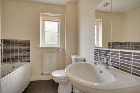 15 Aster Close, Red Lodge, Bury St Edmunds, IP28 8XL