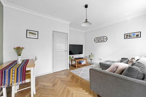 2 bedroom apartment to rent, Vinson House, Old Street, N1