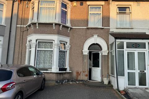 13 Gordon Road, Ilford, IG1 1SP