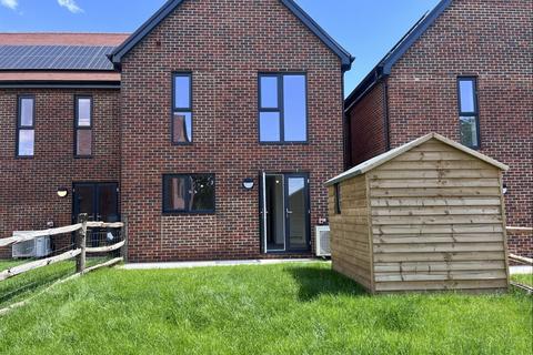 undefined, Ashling Close, Chichester, West Sussex
