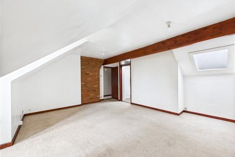 87 Belstead Road, Ipswich, IP2 9AT