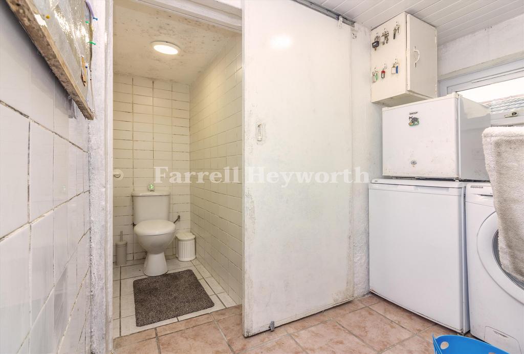 Utility WC