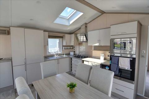 undefined, Brightlingsea CO7