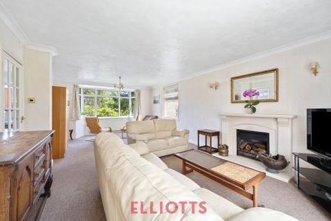 5 bedroom detached house for sale, Whitethorn Drive, Brighton