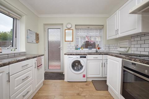 8 Freda Close, Broadstairs, CT10 2ED