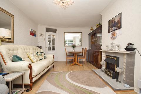 8 Freda Close, Broadstairs, CT10 2ED