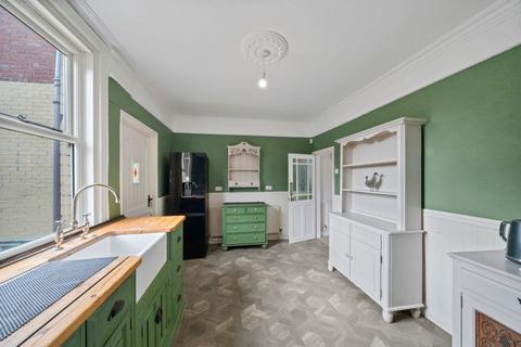 2 bedroom end of terrace house for sale, Chapel Street, Haydock, WA11