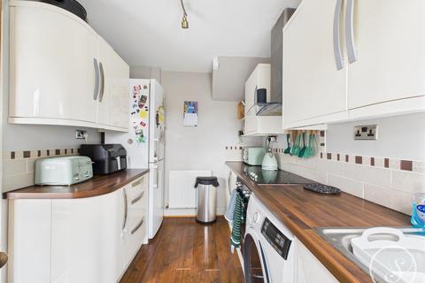 3 bedroom terraced house for sale, Pickard Court, Leeds