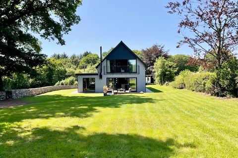3 bedroom detached house for sale, Broadstone, Monmouth NP25