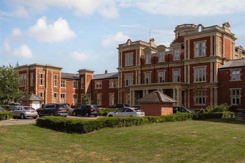 undefined, Royal Earlswood Park, Redhill