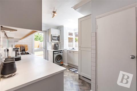 242 Collier Row Lane, Romford, RM5 3JB